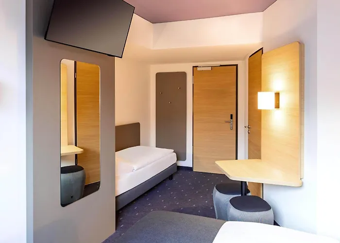B&B Hotel Stuttgart-Neckarhafen